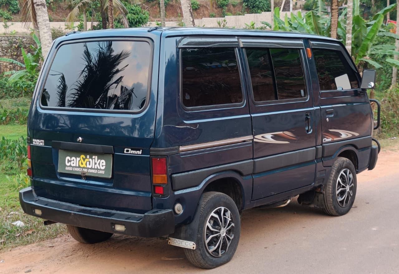 यूज़्ड 2017 मारुति सुजुकी ओमनी, Karikkom, Kollam 4 यूज़्ड 2017 मारुति सुजुकी ओमनी, Karikkom, Kollam 4