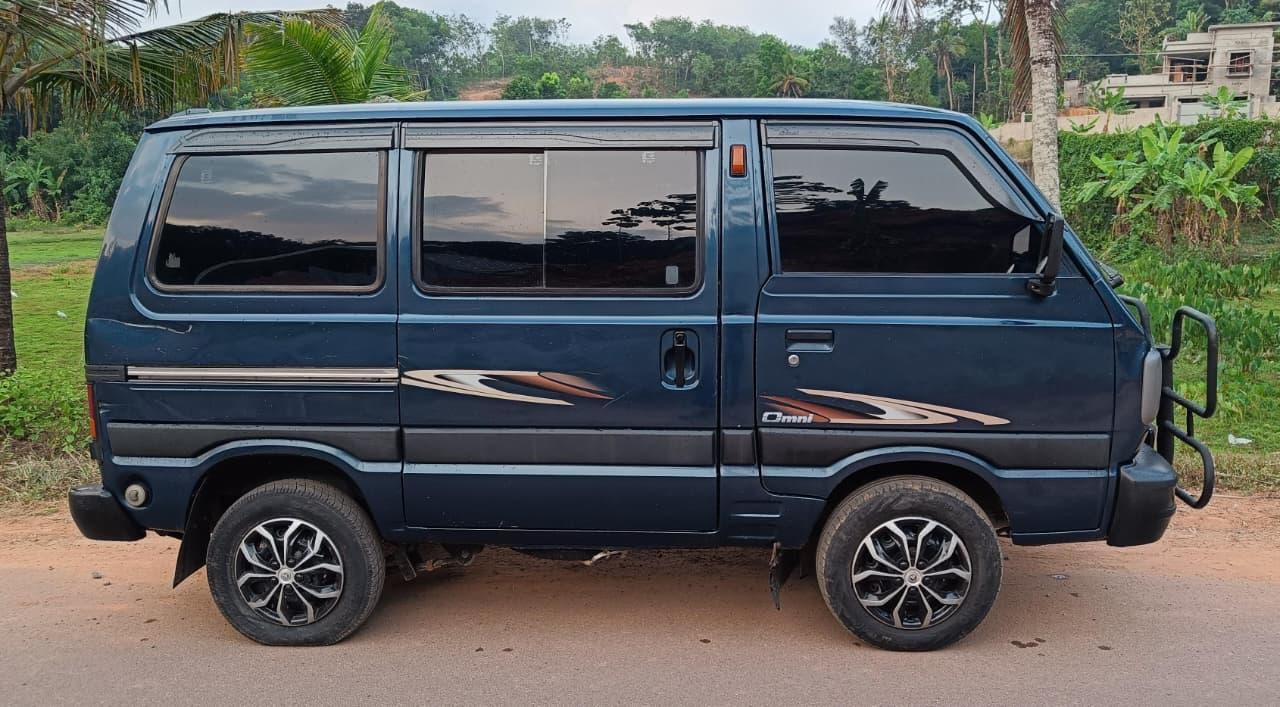 यूज़्ड 2017 मारुति सुजुकी ओमनी, Karikkom, Kollam 5 यूज़्ड 2017 मारुति सुजुकी ओमनी, Karikkom, Kollam 5