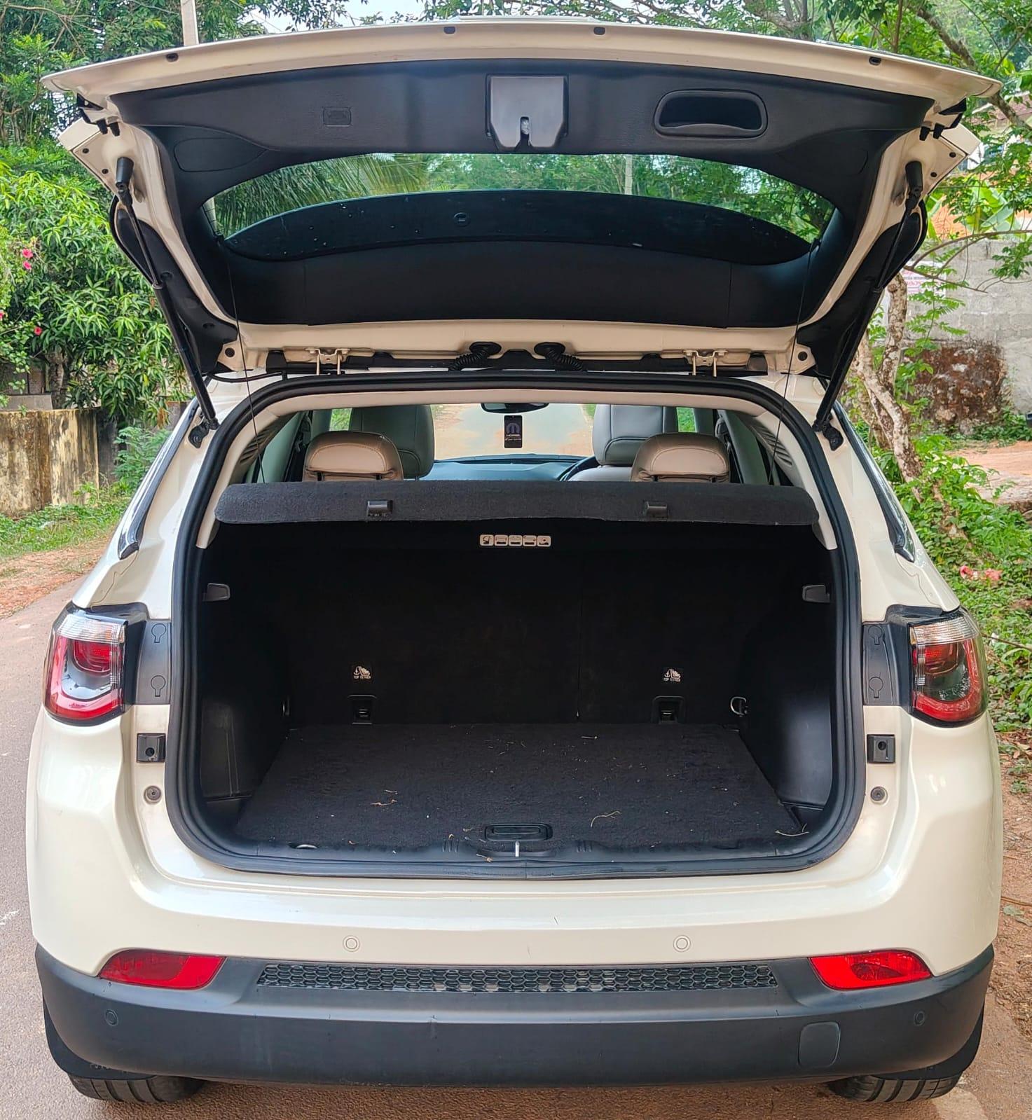 यूज़्ड 2019 जीप कम्पास, Karikkom, Kollam 9 यूज़्ड 2019 जीप कम्पास, Karikkom, Kollam 9