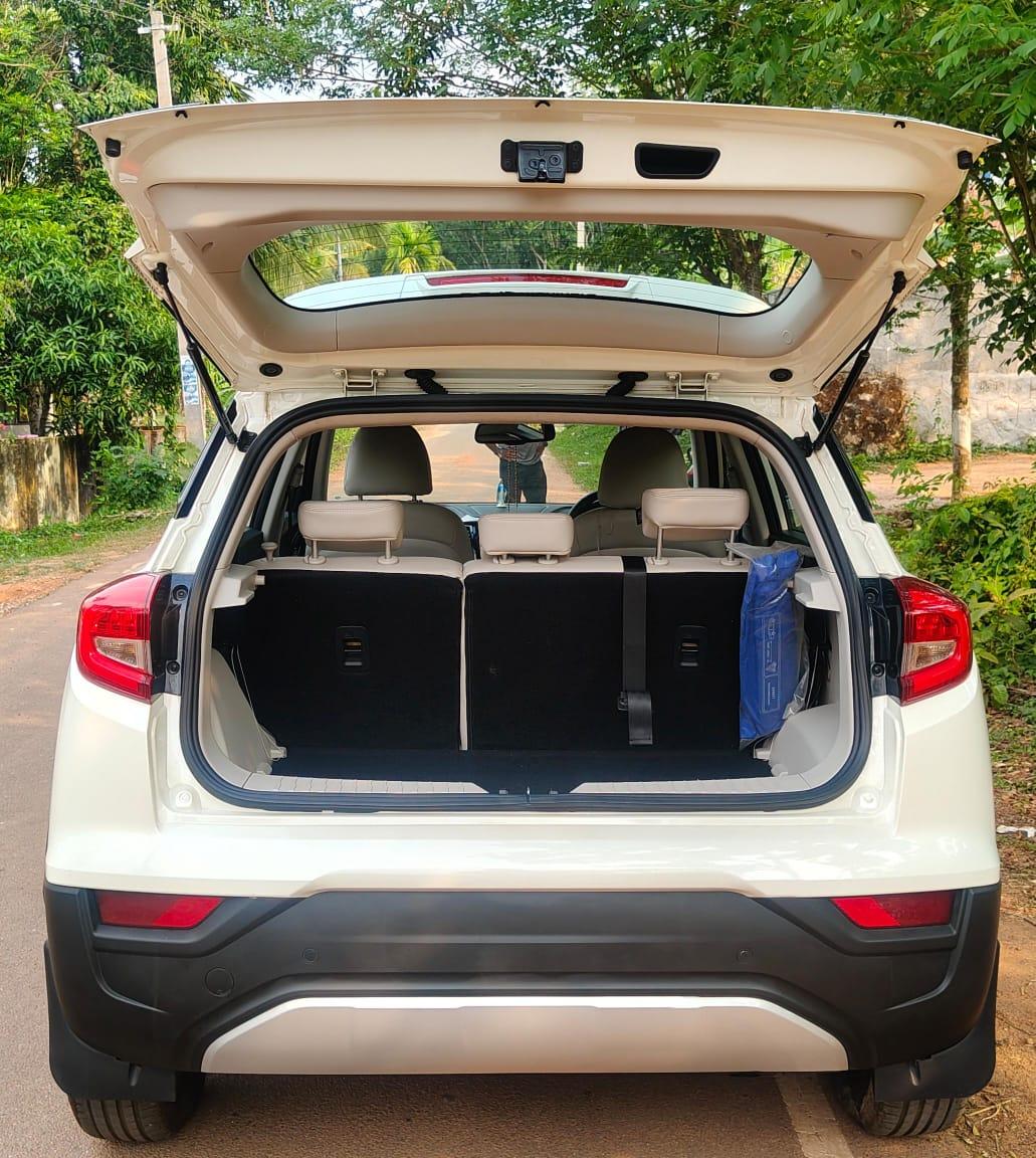 यूज़्ड 2023 महिंद्रा एक्सयूवी300, Karikkom, Kollam 9 यूज़्ड 2023 महिंद्रा एक्सयूवी300, Karikkom, Kollam 9