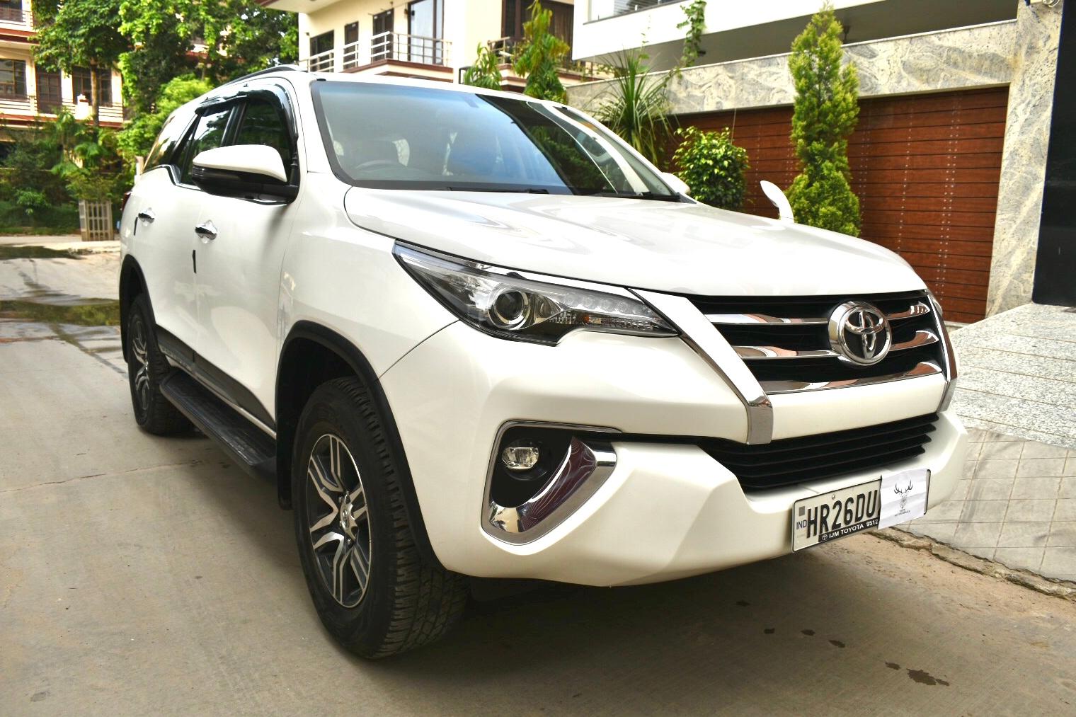 2018 टोयोटा फॉर्च्यूनर 2.8 4X2 AT BS IV 2018 टोयोटा फॉर्च्यूनर 2.8 4X2 AT BS IV