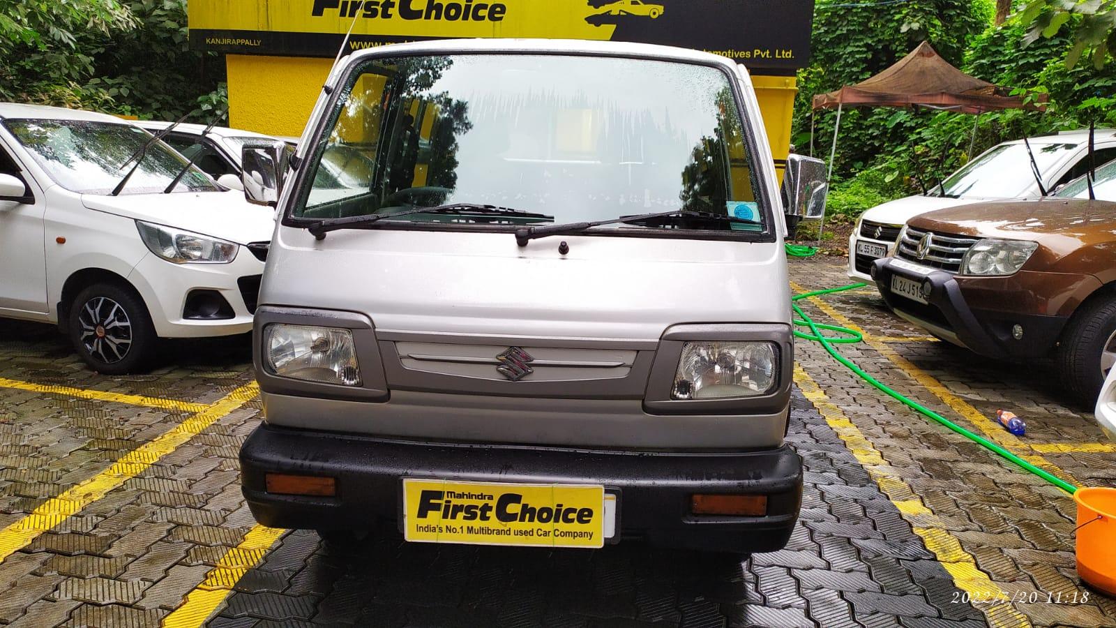2013 मारुति सुजुकी ओमनी 8-Seater 2013 मारुति सुजुकी ओमनी 8-Seater