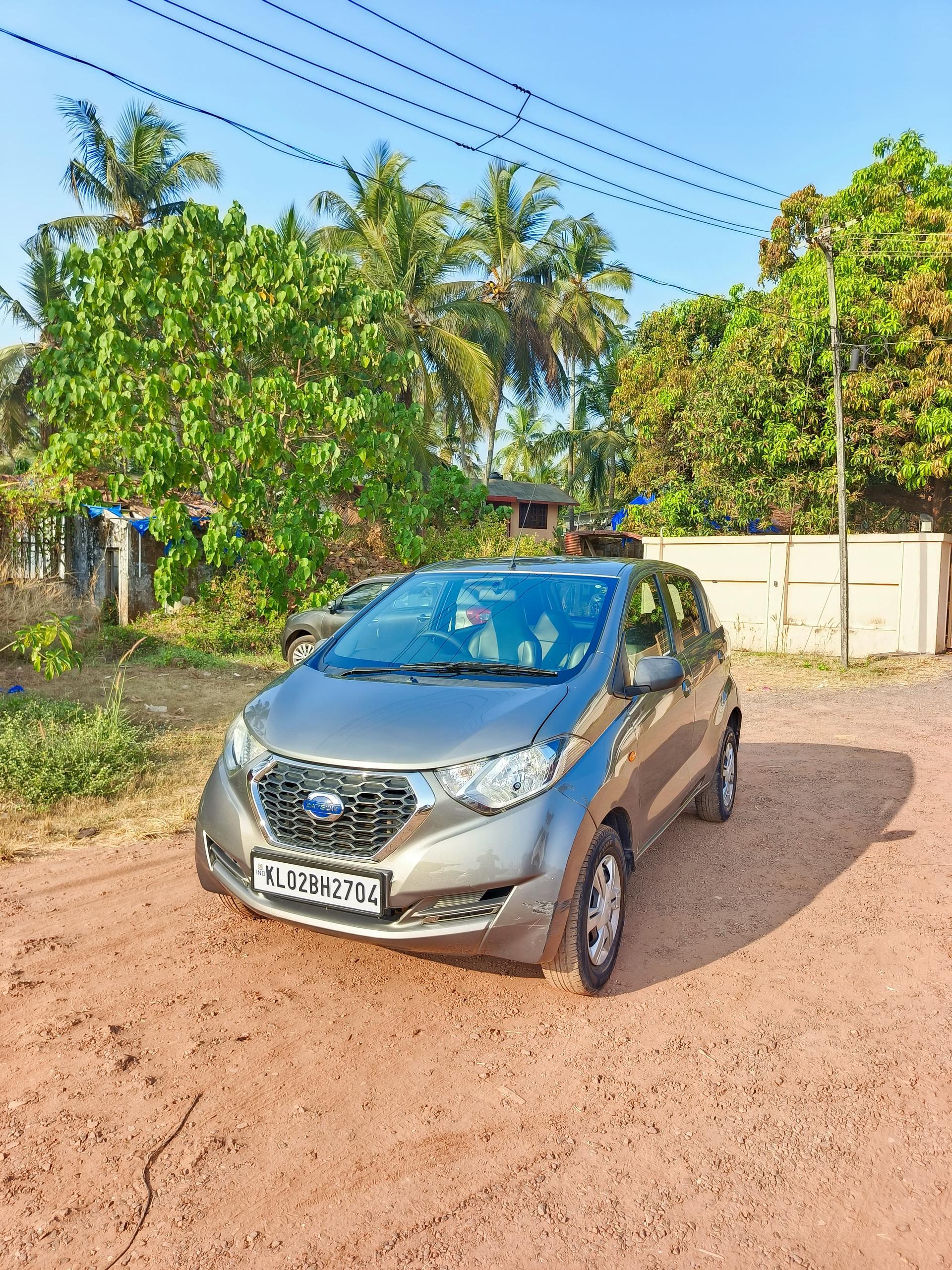 2018 डैटसन रेडी-गो S 1.0L AMT BS IV 2018 डैटसन रेडी-गो S 1.0L AMT BS IV