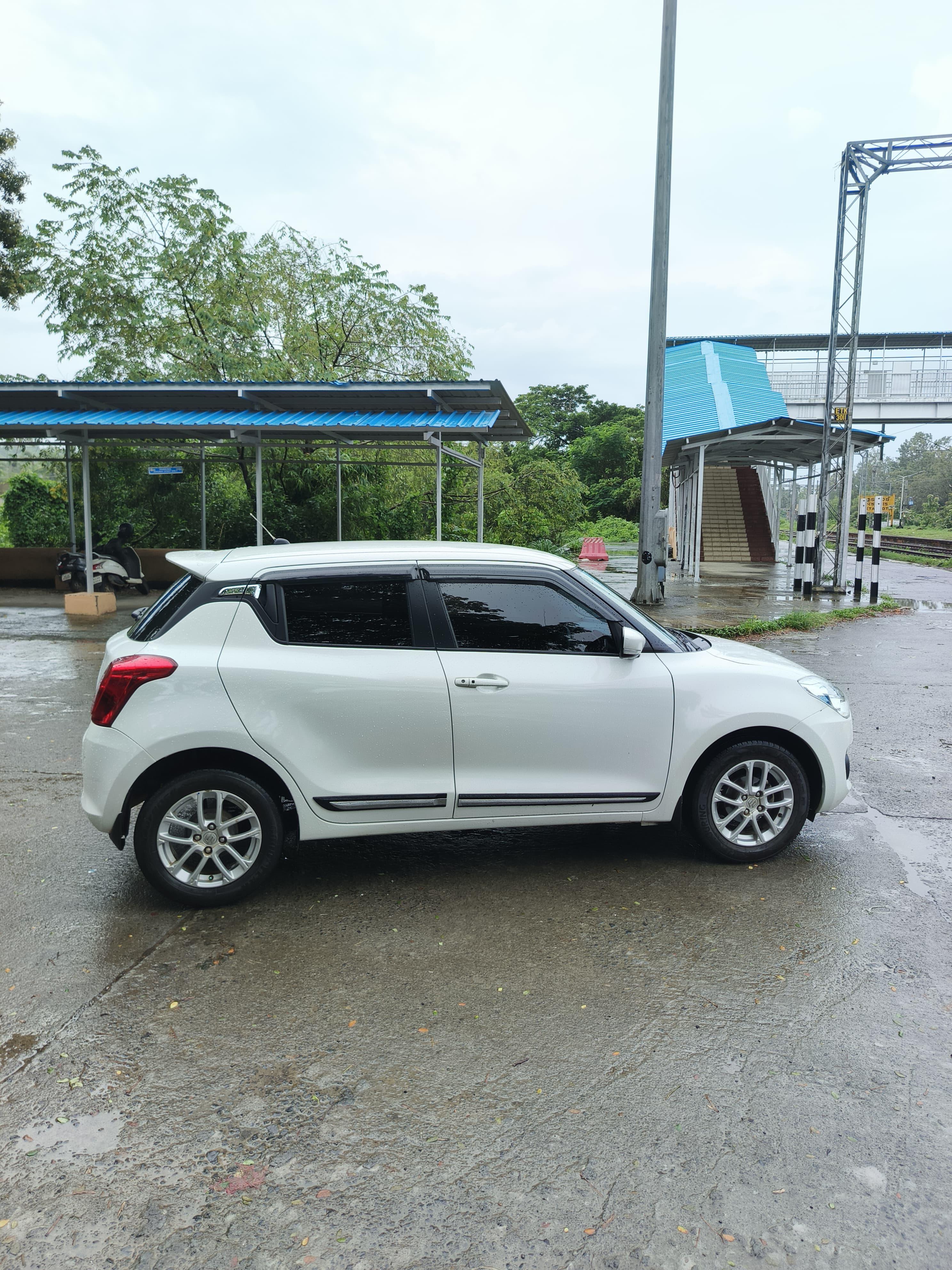 यूज़्ड 2018 मारुति सुजुकी स्विफ्ट, Kadambur-kannur, Kannur 5 यूज़्ड 2018 मारुति सुजुकी स्विफ्ट, Kadambur-kannur, Kannur 5