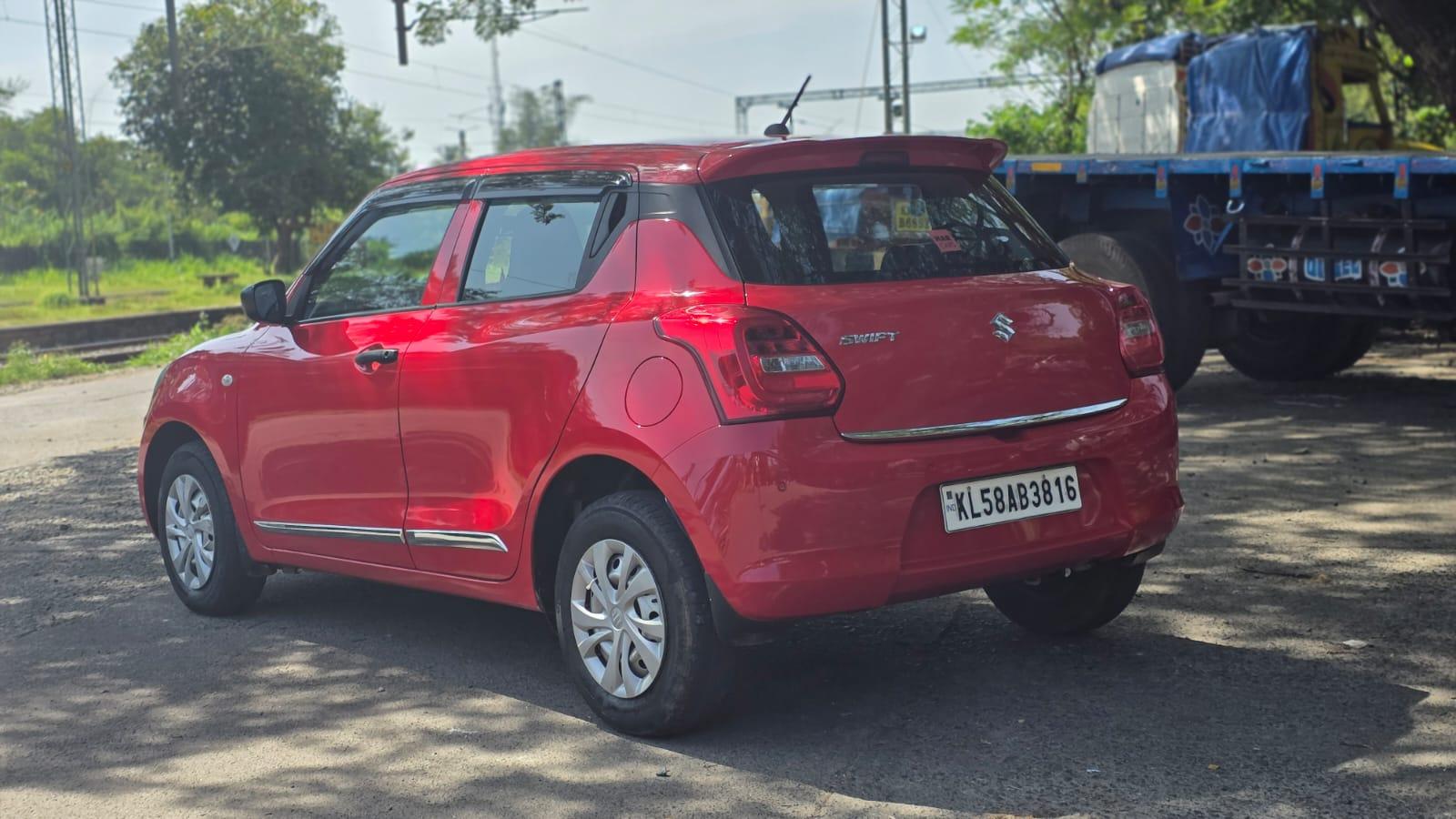 यूज़्ड 2019 मारुति सुजुकी स्विफ्ट, Kadambur-kannur, Kannur 2 यूज़्ड 2019 मारुति सुजुकी स्विफ्ट, Kadambur-kannur, Kannur 2