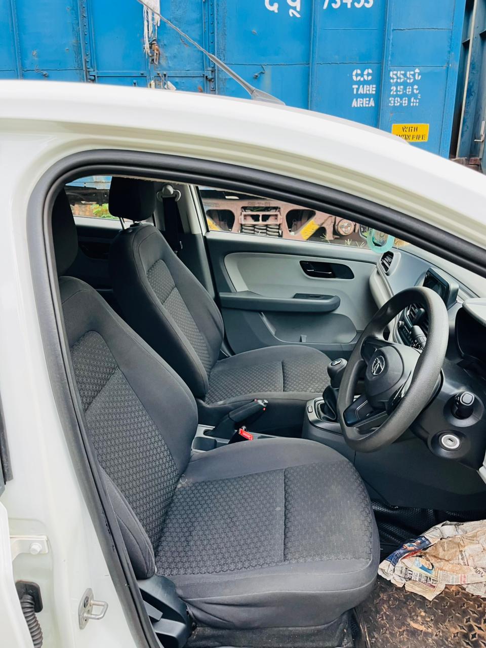 यूज़्ड 2020 टाटा अलट्रोज़, Kadambur-kannur, Kannur 10 यूज़्ड 2020 टाटा अलट्रोज़, Kadambur-kannur, Kannur 10