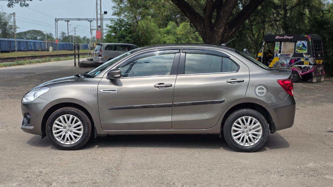 यूज़्ड 2017 मारुति सुजुकी स्विफ्ट डिज़ायर, Kadambur-kannur, Kannur 1 यूज़्ड 2017 मारुति सुजुकी स्विफ्ट डिज़ायर, Kadambur-kannur, Kannur 1