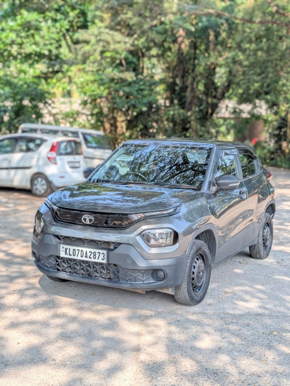 2022 टाटा पंच Pure 2022 टाटा पंच Pure