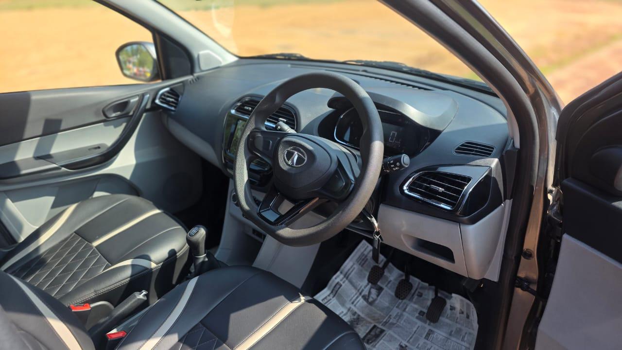 यूज़्ड 2020 टाटा टियागो, Kadambur-kannur, Kannur 13 यूज़्ड 2020 टाटा टियागो, Kadambur-kannur, Kannur 13