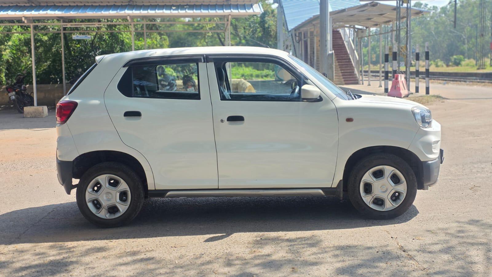 यूज़्ड 2020 मारुति सुजुकी रों-प्रेस्सो, Kadambur-kannur, Kannur 5 यूज़्ड 2020 मारुति सुजुकी रों-प्रेस्सो, Kadambur-kannur, Kannur 5