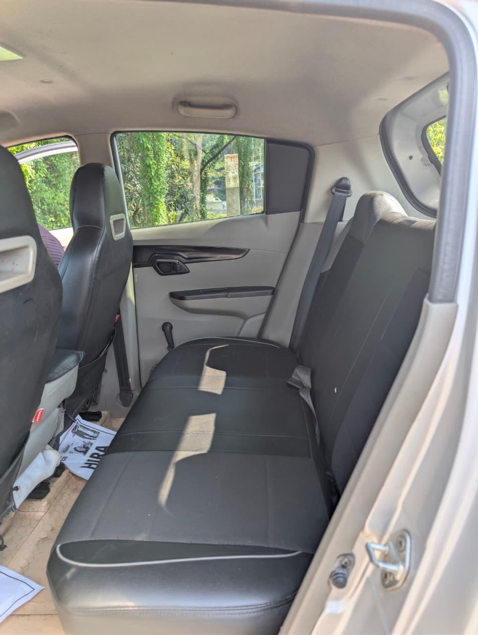 यूज़्ड 2017 महिंद्रा केयूवी 100, Kadambur-kannur, Kannur 14 यूज़्ड 2017 महिंद्रा केयूवी 100, Kadambur-kannur, Kannur 14