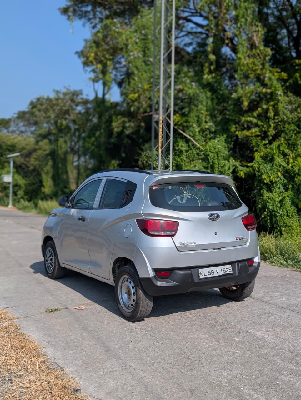 यूज़्ड 2017 महिंद्रा केयूवी 100, Kadambur-kannur, Kannur 2 यूज़्ड 2017 महिंद्रा केयूवी 100, Kadambur-kannur, Kannur 2