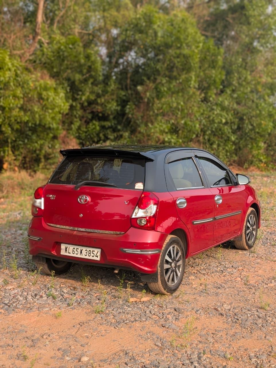 यूज़्ड 2017 टोयोटा इटिऑस लीवा, Kadambur-kannur, Kannur 4 यूज़्ड 2017 टोयोटा इटिऑस लीवा, Kadambur-kannur, Kannur 4