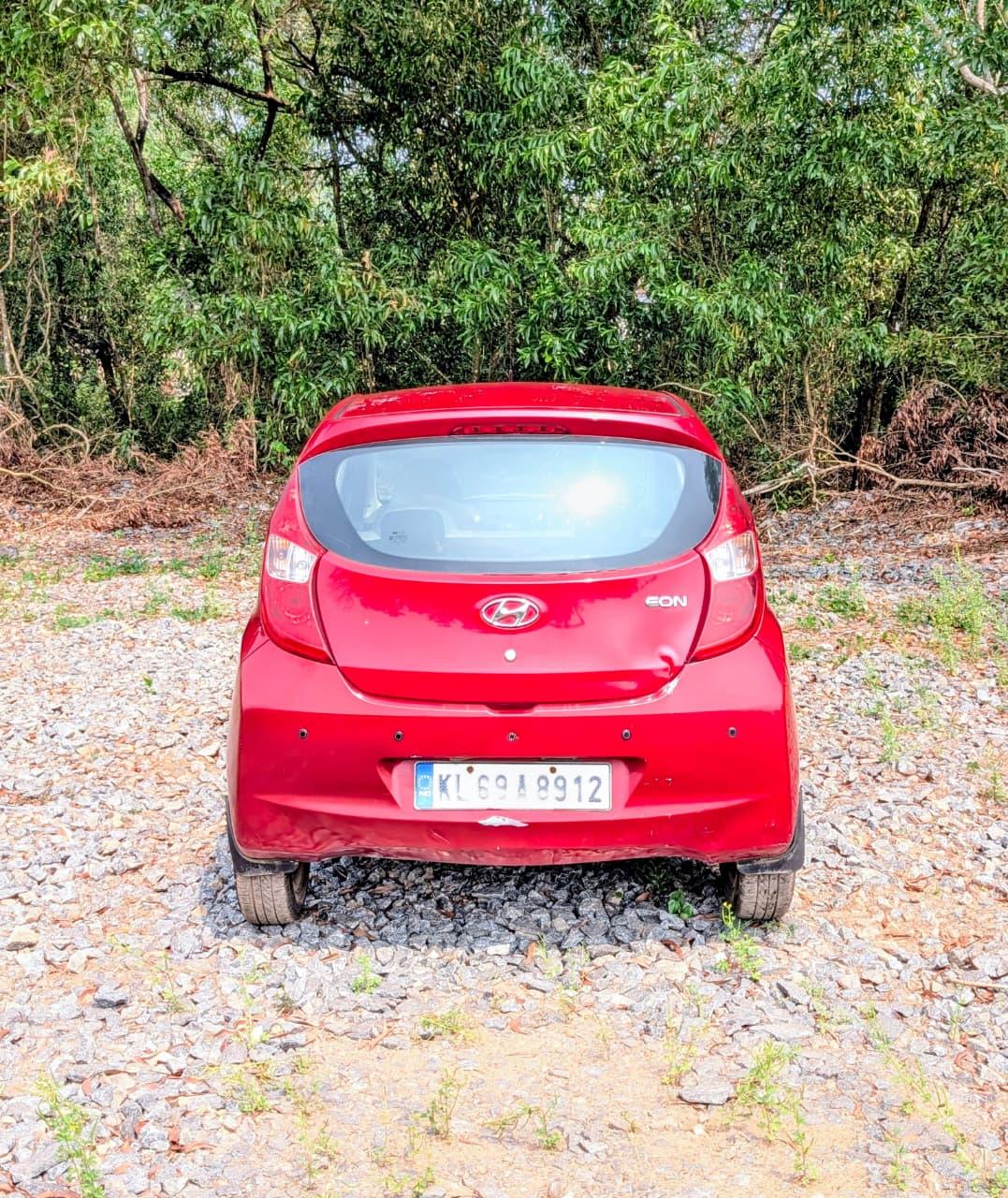 यूज़्ड 2017 ह्युंडई इऑन, Kannur 3 यूज़्ड 2017 ह्युंडई इऑन, Kannur 3