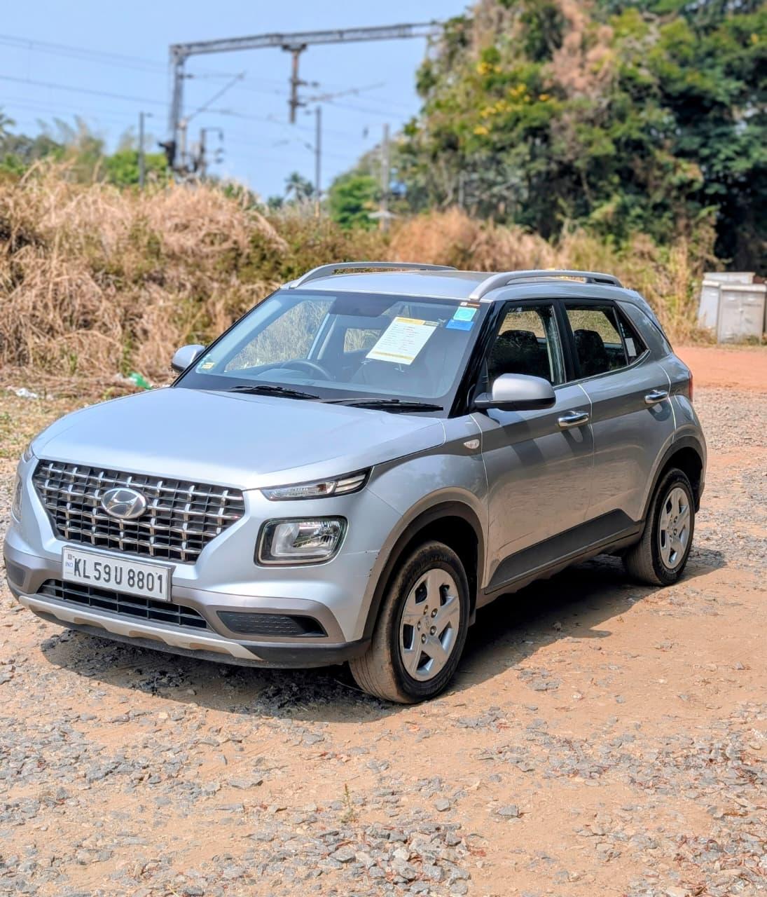 2019 ह्युंडई वेन्यू S 1.0 Petrol BS IV 2019 ह्युंडई वेन्यू S 1.0 Petrol BS IV