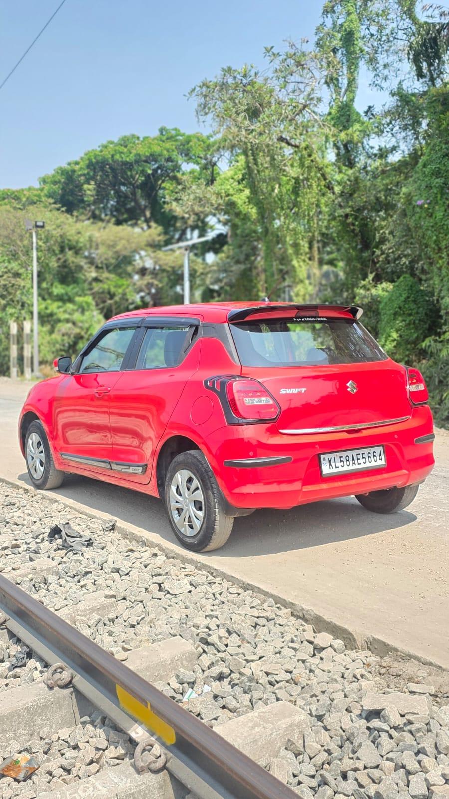 यूज़्ड 2021 मारुति सुजुकी स्विफ्ट, Kadambur-kannur, Kannur 2 यूज़्ड 2021 मारुति सुजुकी स्विफ्ट, Kadambur-kannur, Kannur 2