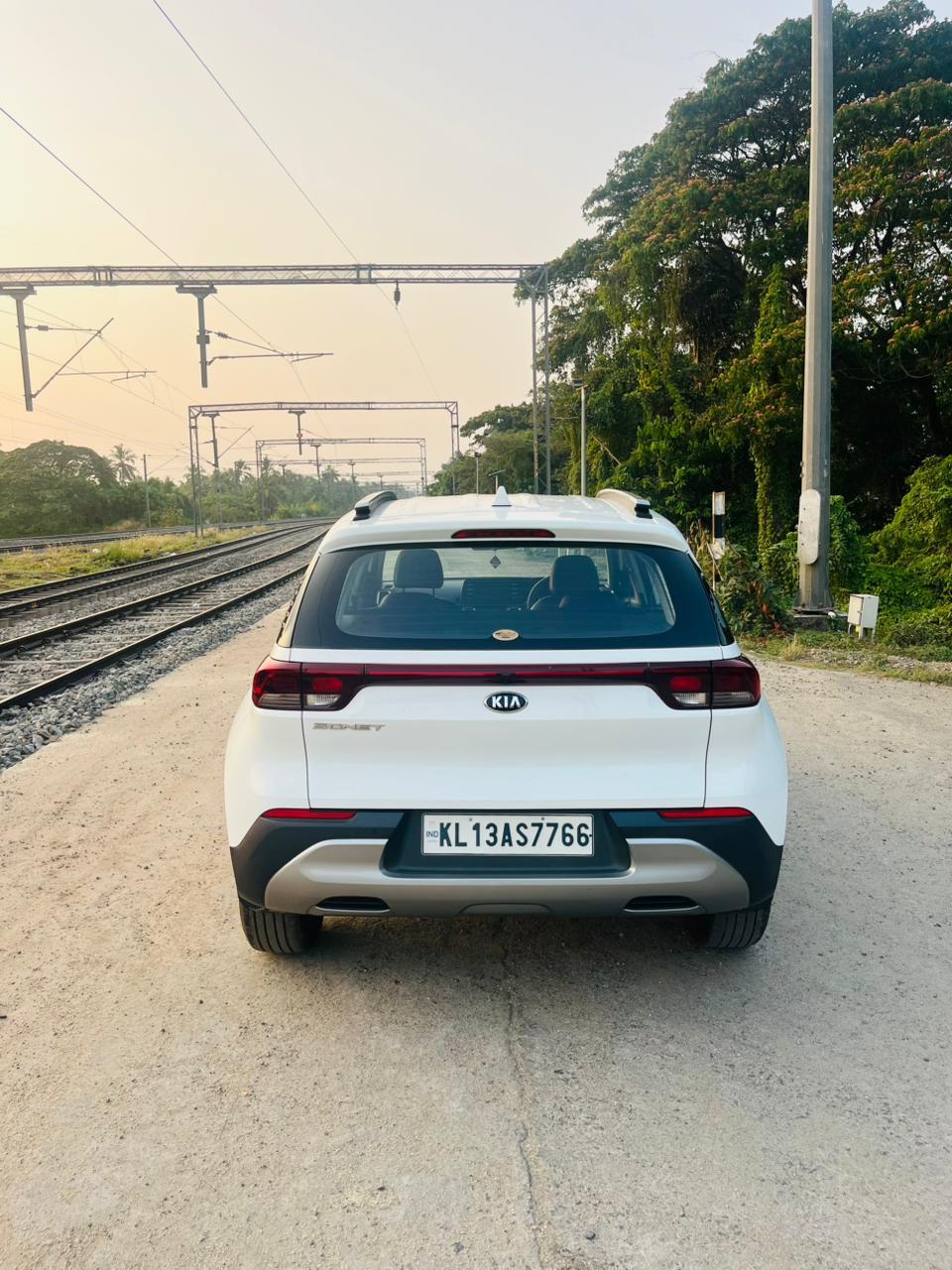 यूज़्ड 2020 किया सॉनेट, Kadambur-kannur, Kannur 3 यूज़्ड 2020 किया सॉनेट, Kadambur-kannur, Kannur 3