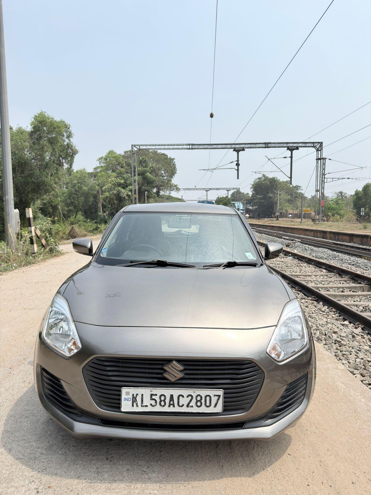 2020 मारुति सुजुकी स्विफ्ट VXI AGS BS IV 2020 मारुति सुजुकी स्विफ्ट VXI AGS BS IV