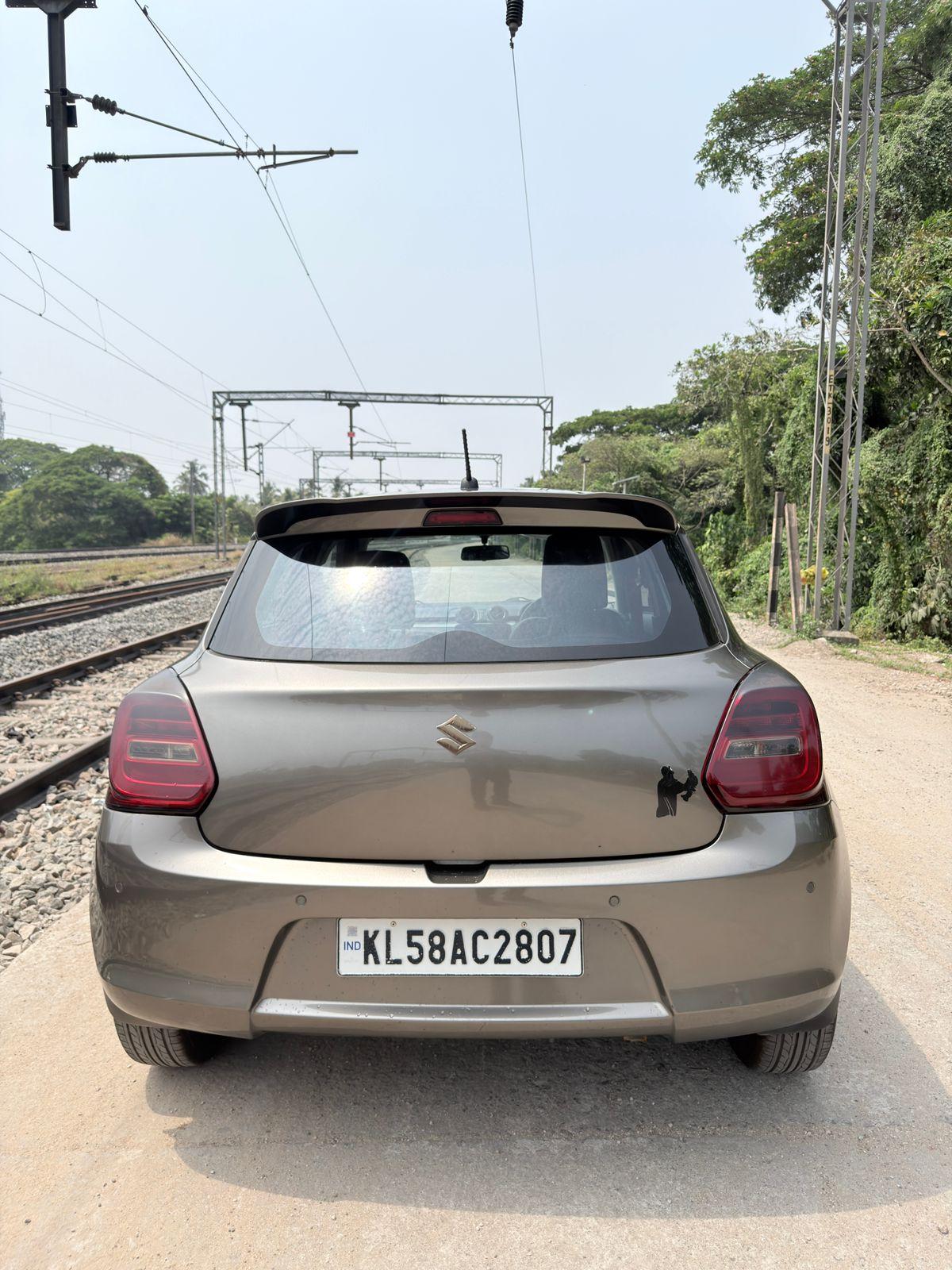 यूज़्ड 2020 मारुति सुजुकी स्विफ्ट, Kadambur-kannur, Kannur 3 यूज़्ड 2020 मारुति सुजुकी स्विफ्ट, Kadambur-kannur, Kannur 3