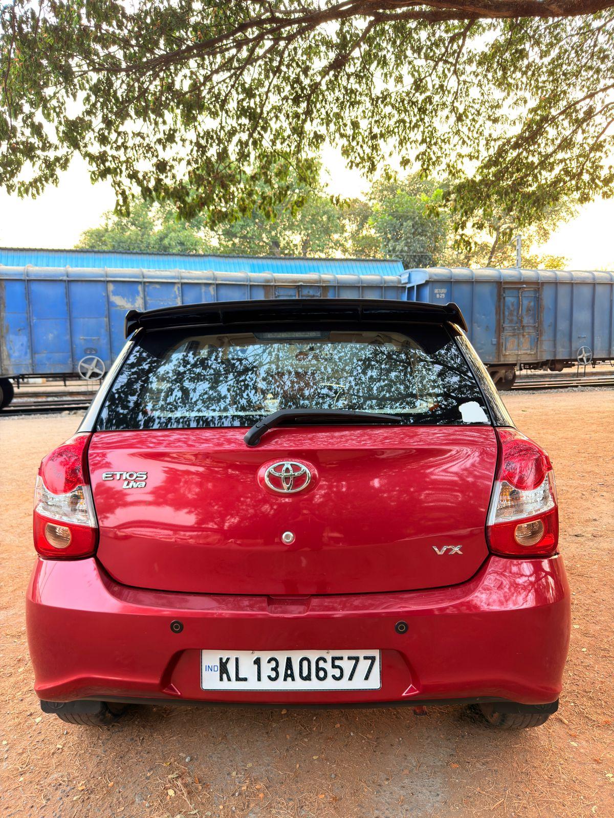 यूज़्ड 2019 टोयोटा इटिऑस लीवा, Kadambur-kannur, Kannur 3 यूज़्ड 2019 टोयोटा इटिऑस लीवा, Kadambur-kannur, Kannur 3