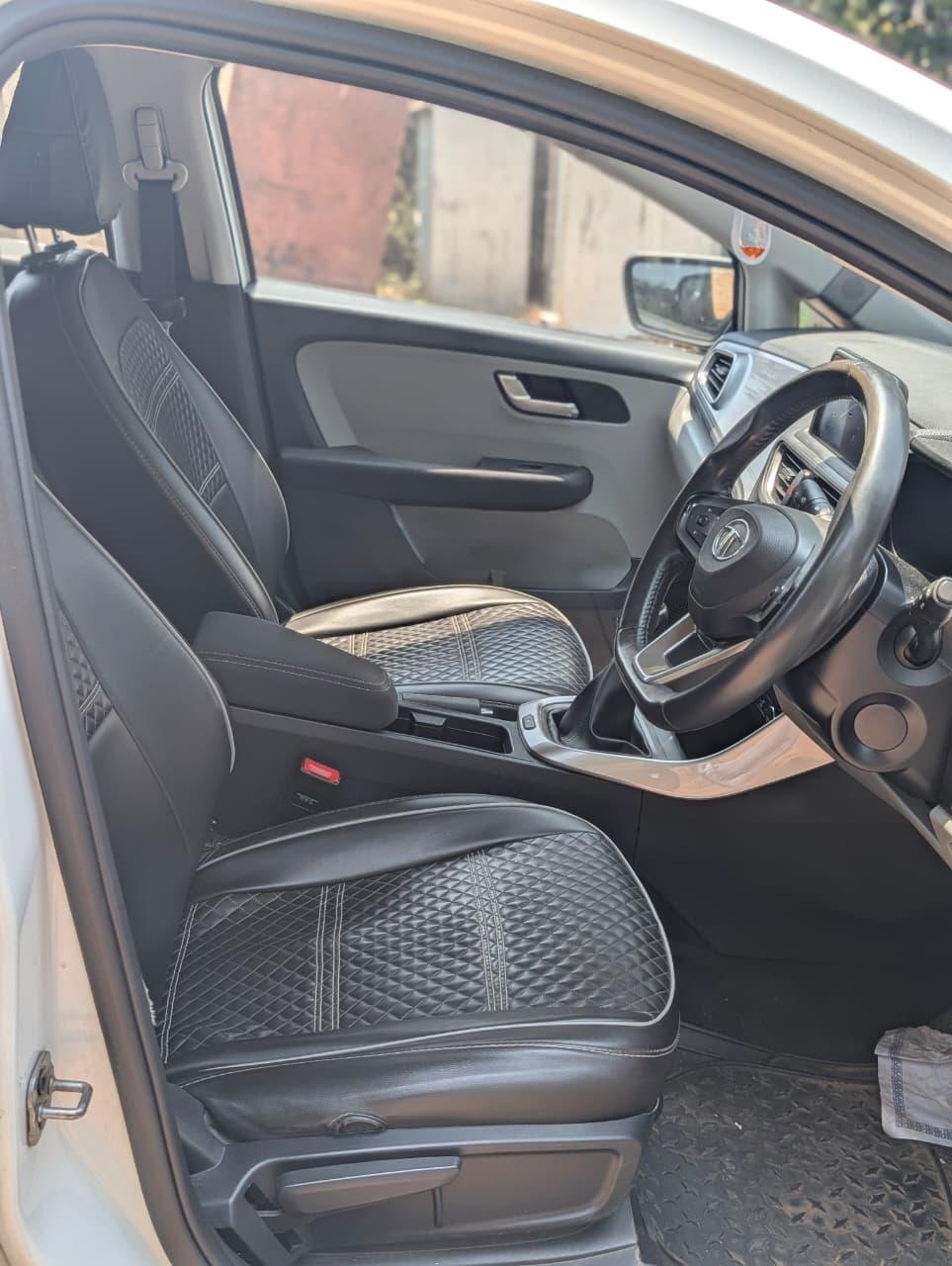 यूज़्ड 2020 टाटा अलट्रोज़, Kadambur-kannur, Kannur 11 यूज़्ड 2020 टाटा अलट्रोज़, Kadambur-kannur, Kannur 11