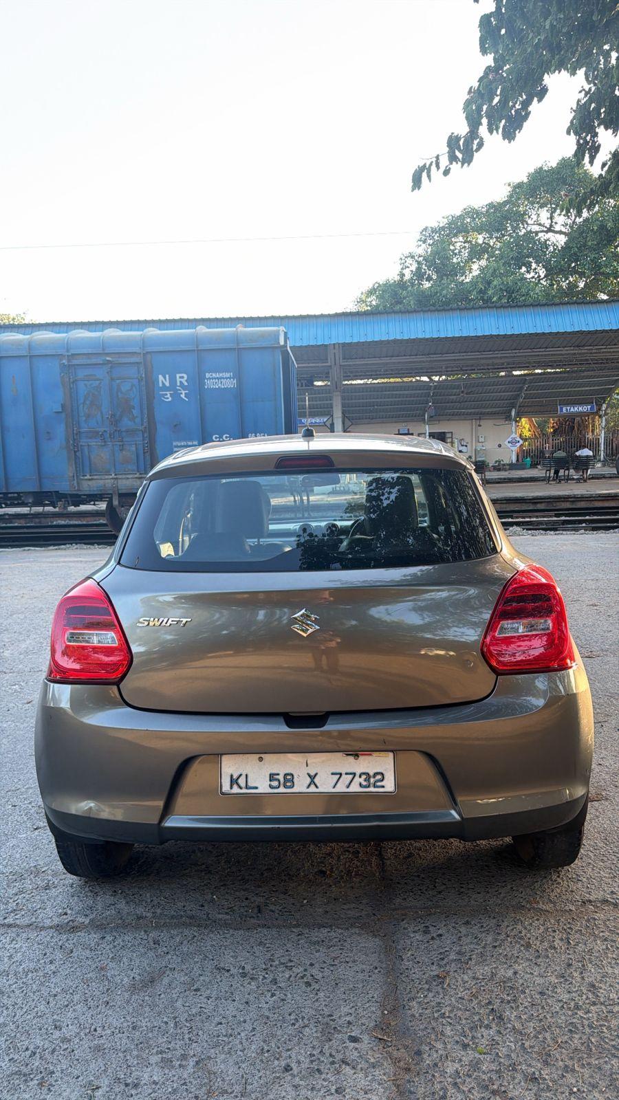 यूज़्ड 2018 मारुति सुजुकी स्विफ्ट, Kadambur-kannur, Kannur 3 यूज़्ड 2018 मारुति सुजुकी स्विफ्ट, Kadambur-kannur, Kannur 3