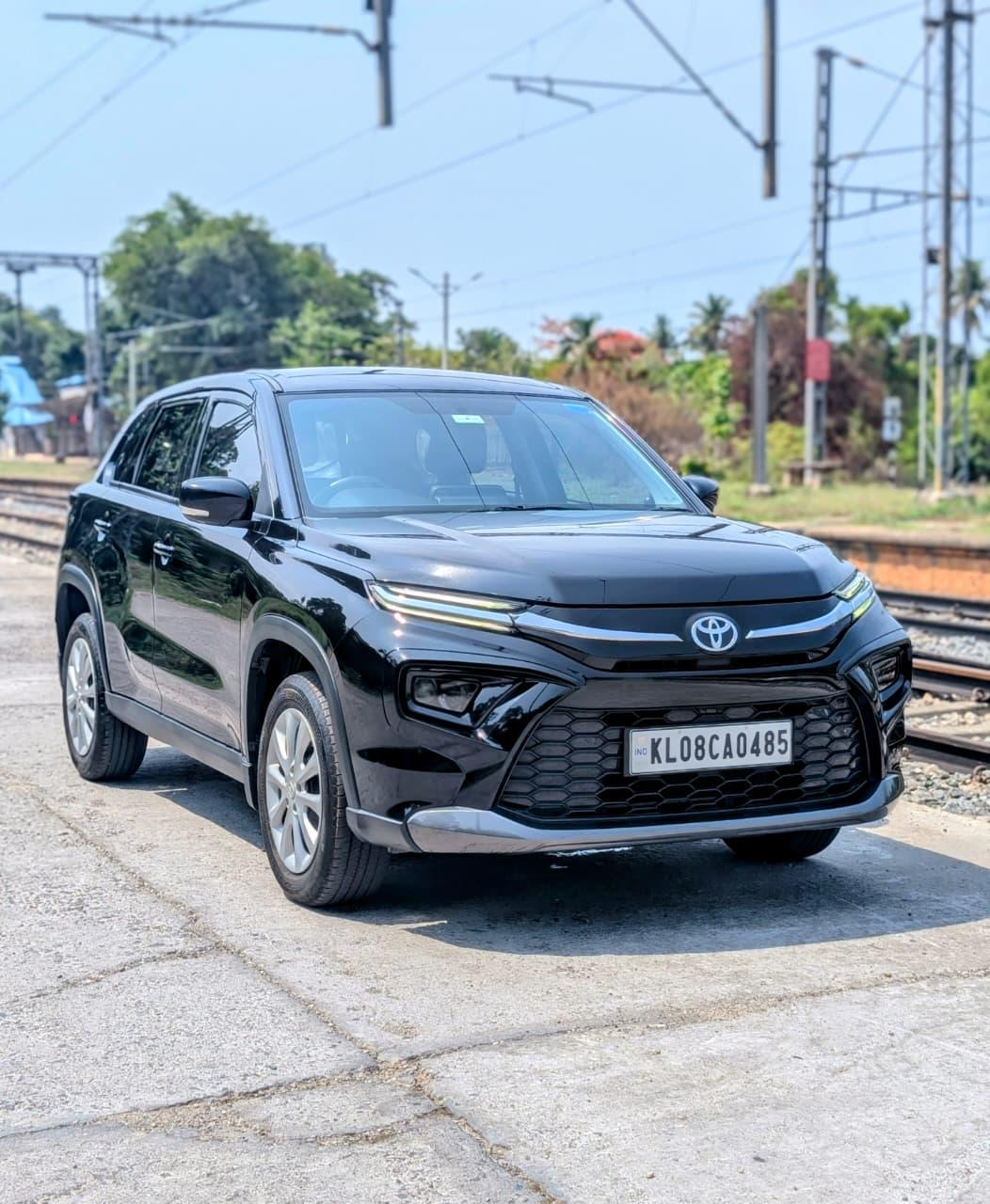 2023 टोयोटा अर्बन क्रूजर हैयडर S e-Drive 2WD HYBRID 2023 टोयोटा अर्बन क्रूजर हैयडर S e-Drive 2WD HYBRID
