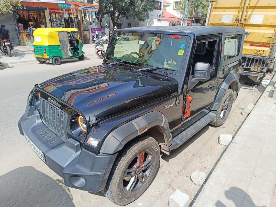 2022 महिंद्रा थार LX Automatic 4 Seater Hard Top Diesel 2022 महिंद्रा थार LX Automatic 4 Seater Hard Top Diesel