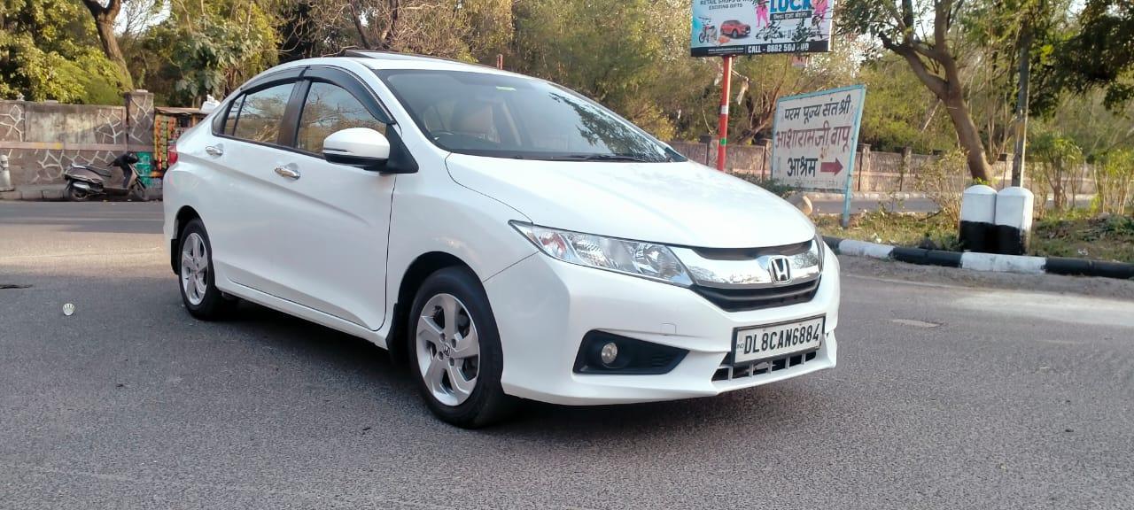 2015 होंडा सिटी VX CVT Petrol 2015 होंडा सिटी VX CVT Petrol