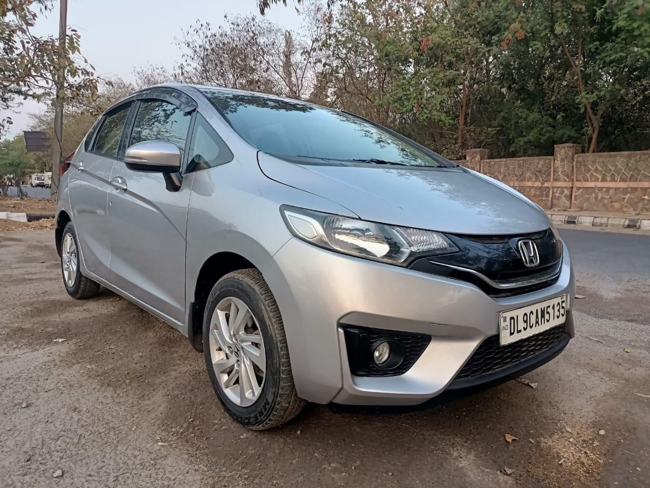 2017 होंडा जैज़ V CVT Petrol BS IV 2017 होंडा जैज़ V CVT Petrol BS IV