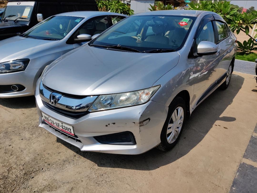 2015 होंडा सिटी SV MT Petrol BS IV 2015 होंडा सिटी SV MT Petrol BS IV