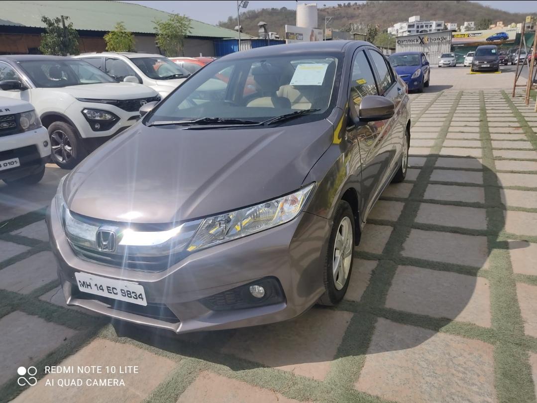 2014 होंडा सिटी V MT Diesel BS IV 2014 होंडा सिटी V MT Diesel BS IV