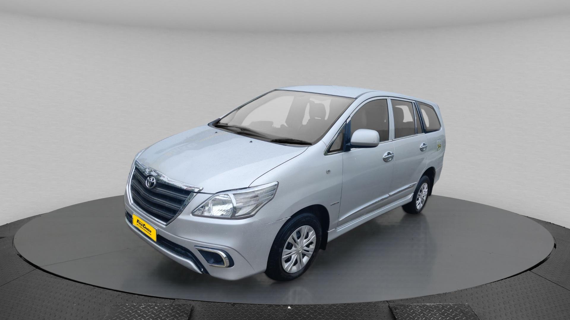 2014 टोयोटा इनोवा Euro III 2.5 G 7 Seater 2014 टोयोटा इनोवा Euro III 2.5 G 7 Seater