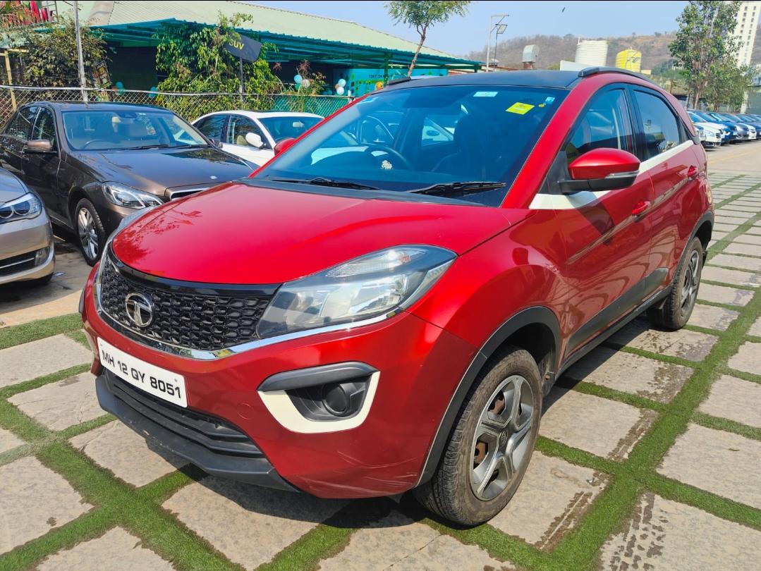 2018 टाटा नेक्सन Revotron XT 2018 टाटा नेक्सन Revotron XT