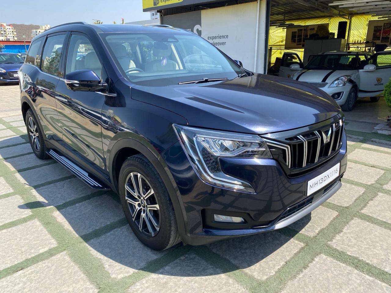 2022 महिंद्रा एक्सयूवी700 AX7 MT Petrol 7 STR 2022 महिंद्रा एक्सयूवी700 AX7 MT Petrol 7 STR