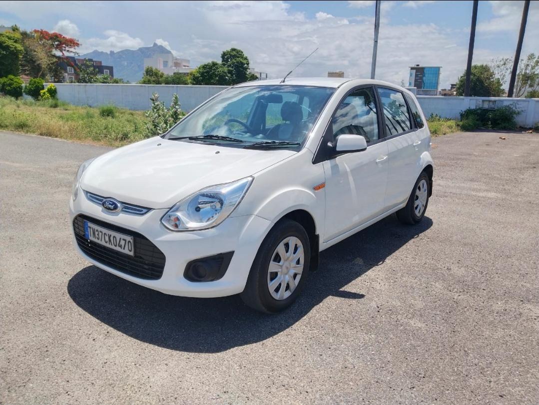 2014 फोर्ड फीगो 1.4 Duratorq ZXI 2014 फोर्ड फीगो 1.4 Duratorq ZXI