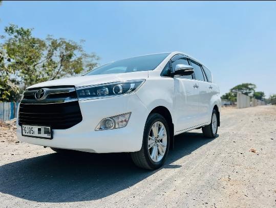 2016 टोयोटा इनोवा क्रिस्टा 2.8 Z 7 STR 2016 टोयोटा इनोवा क्रिस्टा 2.8 Z 7 STR