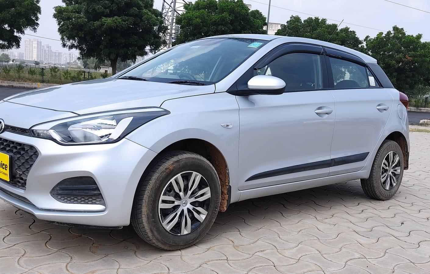 2018 ह्युंडई सैंट्रो ज़िंग GL Plus 2018 ह्युंडई सैंट्रो ज़िंग GL Plus