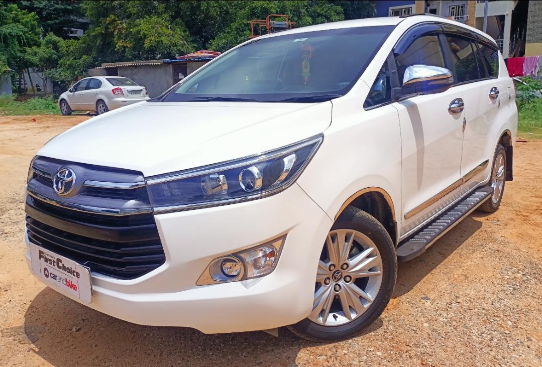 2020 टोयोटा इनोवा क्रिस्टा 2.4 ZX AT 7-Seater 2020 टोयोटा इनोवा क्रिस्टा 2.4 ZX AT 7-Seater