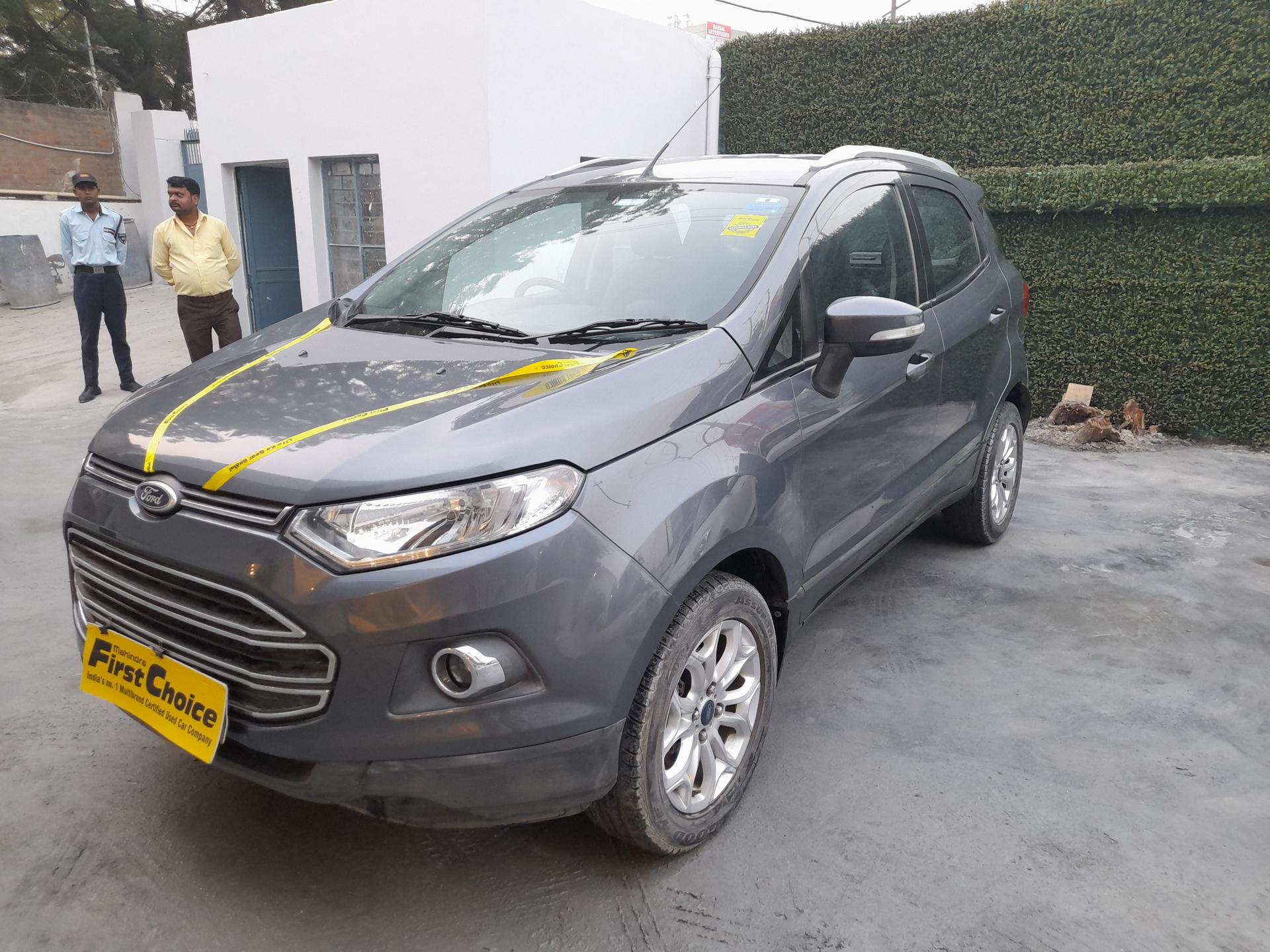 2015 फोर्ड इकोस्पोर्ट 1.5 TiVCT Petrol Titanium AT 2015 फोर्ड इकोस्पोर्ट 1.5 TiVCT Petrol Titanium AT