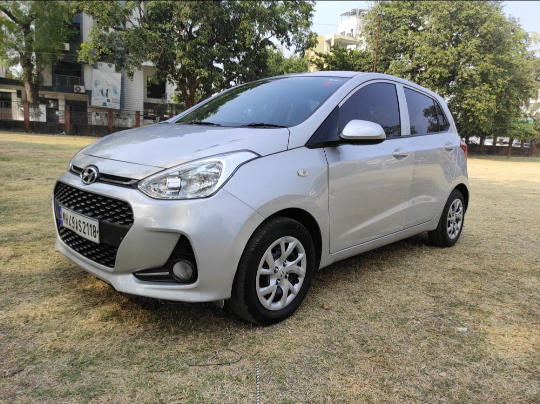 2017 ह्युंडई ग्रैंड आई10 1.2 Magna Petrol AT 2017 ह्युंडई ग्रैंड आई10 1.2 Magna Petrol AT