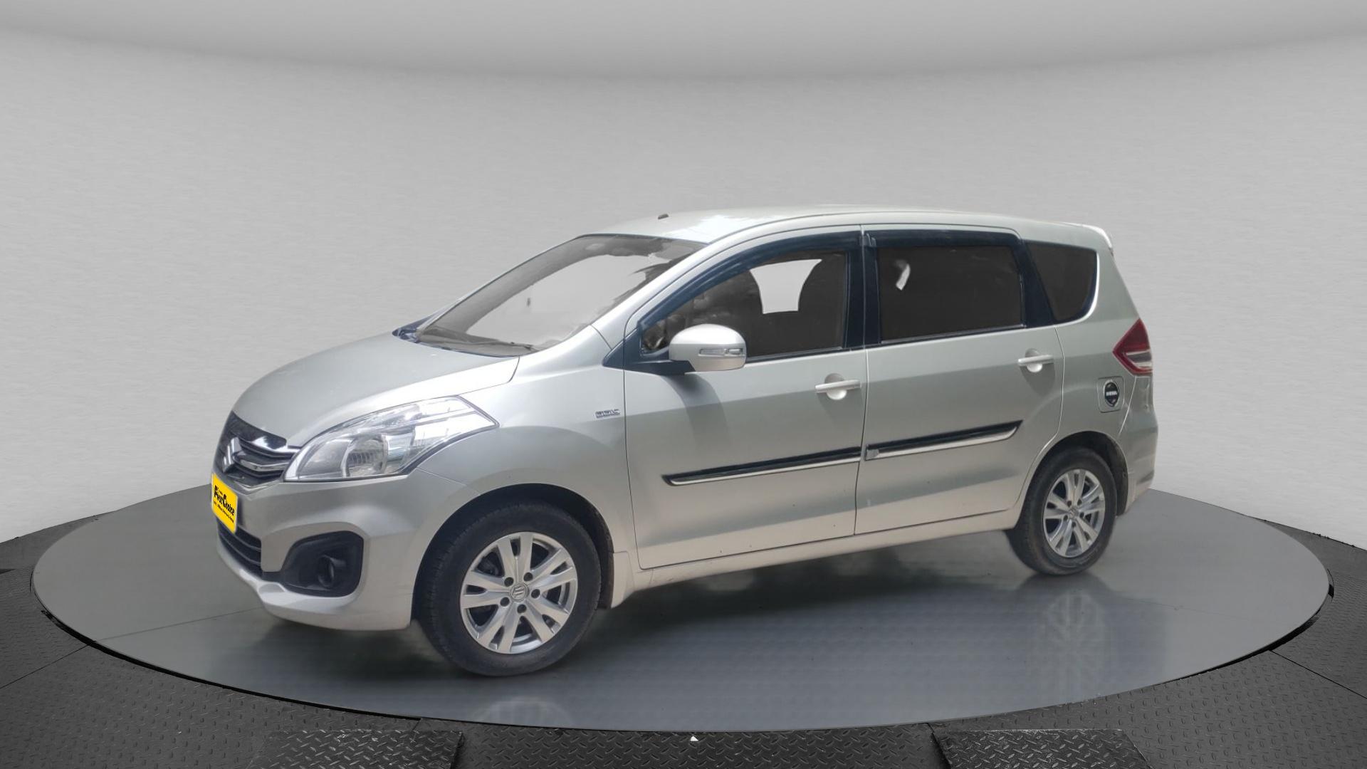 2017 मारुति सुजुकी अर्टिगा VDI 2017 मारुति सुजुकी अर्टिगा VDI