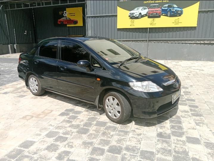 2005 होंडा सिटी 1.5 GXI 2005 होंडा सिटी 1.5 GXI