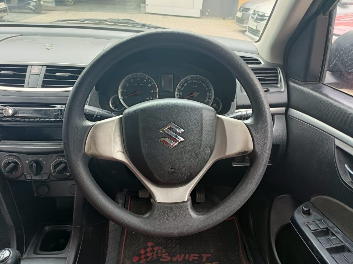यूज़्ड 2011 मारुति सुजुकी स्विफ्ट, Kattupakkam, Chennai 12 यूज़्ड 2011 मारुति सुजुकी स्विफ्ट, Kattupakkam, Chennai 12