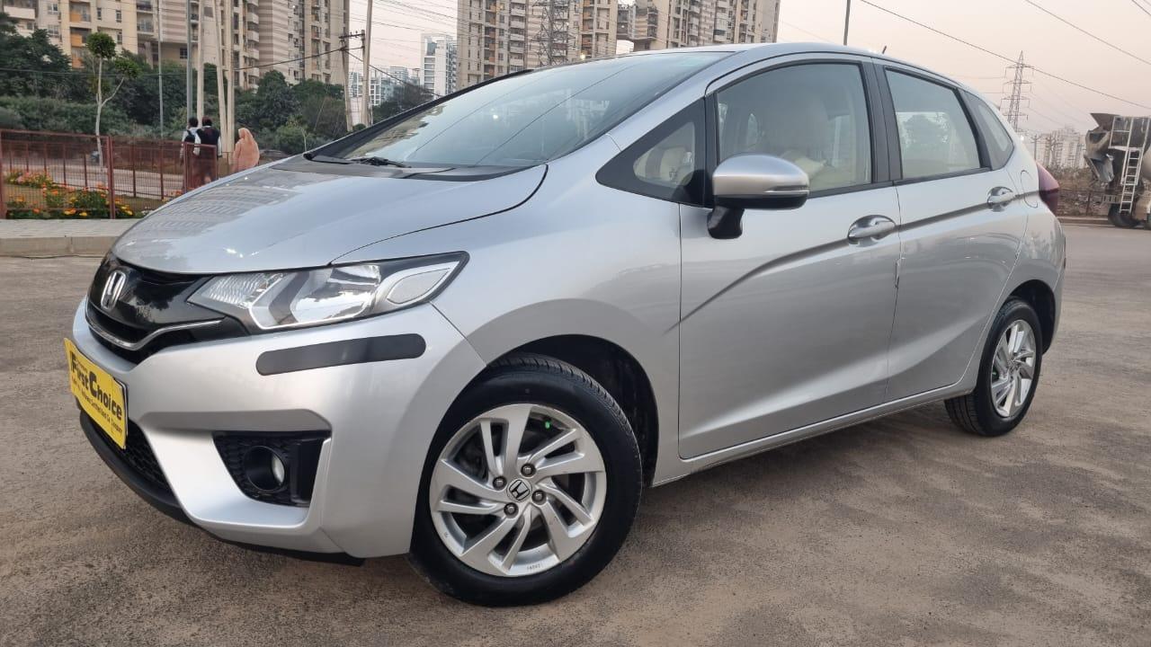 2017 होंडा जैज़ V CVT Petrol BS IV 2017 होंडा जैज़ V CVT Petrol BS IV