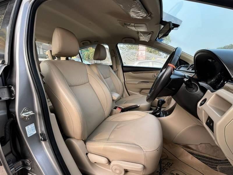 यूज़्ड 2019 मारुति सुजुकी सियाज़, Gurgaon New Delhi 5 यूज़्ड 2019 मारुति सुजुकी सियाज़, Gurgaon New Delhi 5