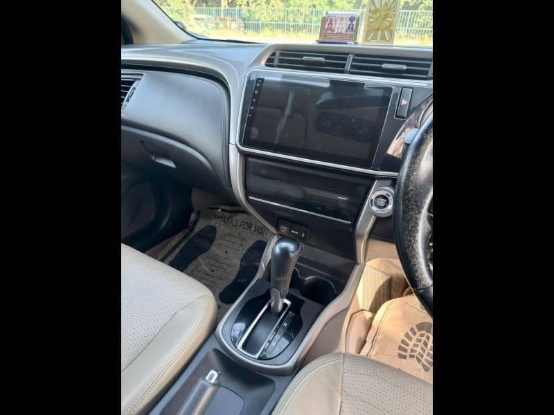 यूज़्ड 2017 होंडा सिटी ज़ेडएक्स, Gurgaon New Delhi 2 यूज़्ड 2017 होंडा सिटी ज़ेडएक्स, Gurgaon New Delhi 2