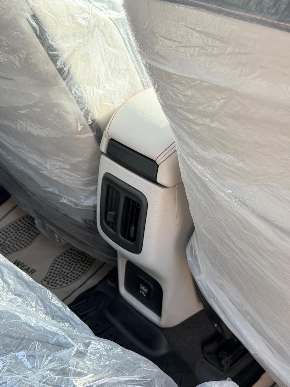 यूज़्ड 2019 जीप कम्पास, Gurgaon New Delhi 8 यूज़्ड 2019 जीप कम्पास, Gurgaon New Delhi 8