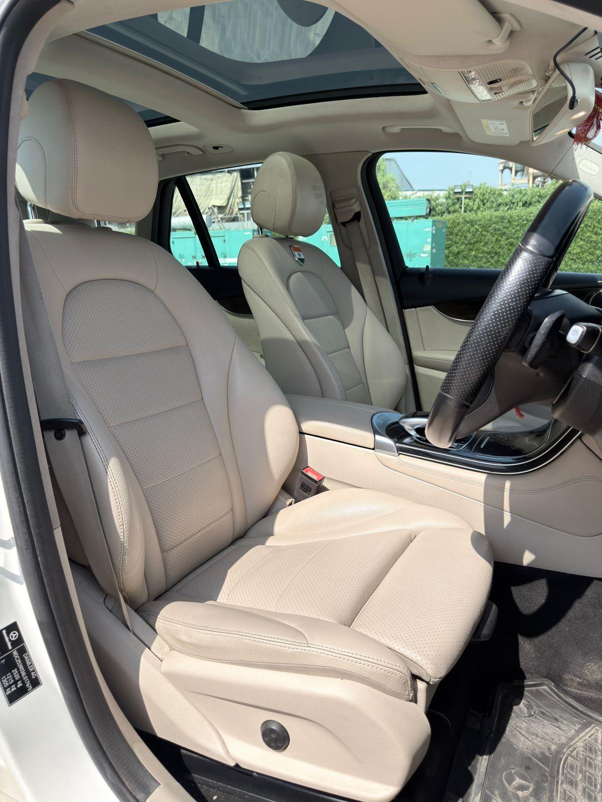 यूज़्ड 2019 मर्सिडीज़-बेंज़ जीएलसी, Gurgaon New Delhi 10 यूज़्ड 2019 मर्सिडीज़-बेंज़ जीएलसी, Gurgaon New Delhi 10