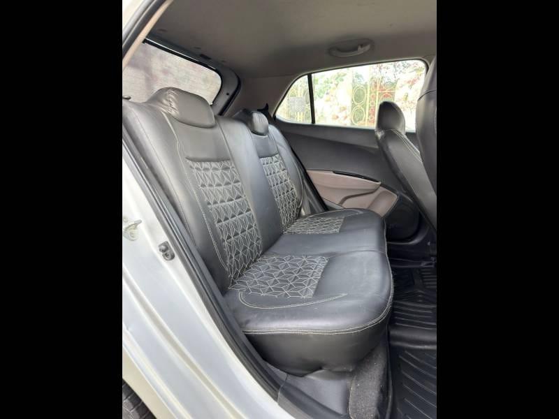 यूज़्ड 2017 ह्युंडई ग्रैंड आई10, Gurgaon New Delhi 10 यूज़्ड 2017 ह्युंडई ग्रैंड आई10, Gurgaon New Delhi 10